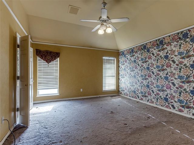 307 Club House Drive, Shawnee, OK 74801