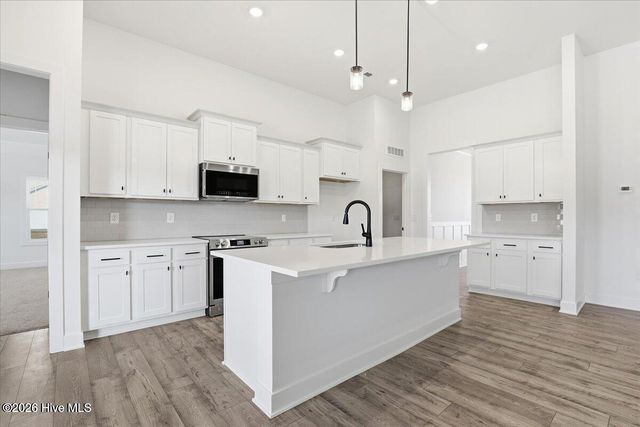 1033 Wood Creek Road NE, Leland, NC 28451