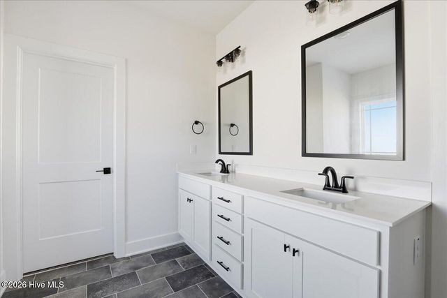 1033 Wood Creek Road NE, Leland, NC 28451