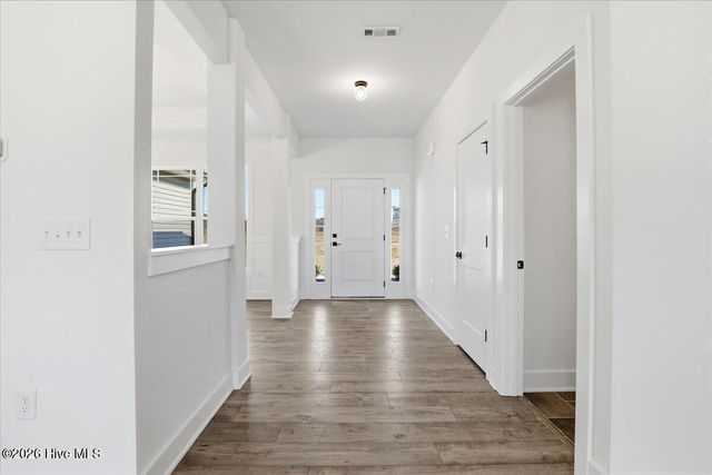 1033 Wood Creek Road NE, Leland, NC 28451