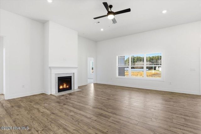 1033 Wood Creek Road NE, Leland, NC 28451