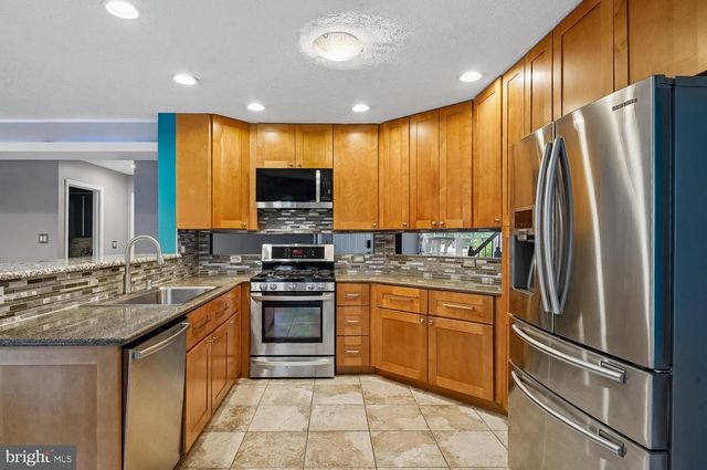 998 MILES CT, Arnold, MD 21012