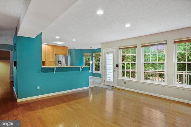 998 MILES CT, Arnold, MD 21012