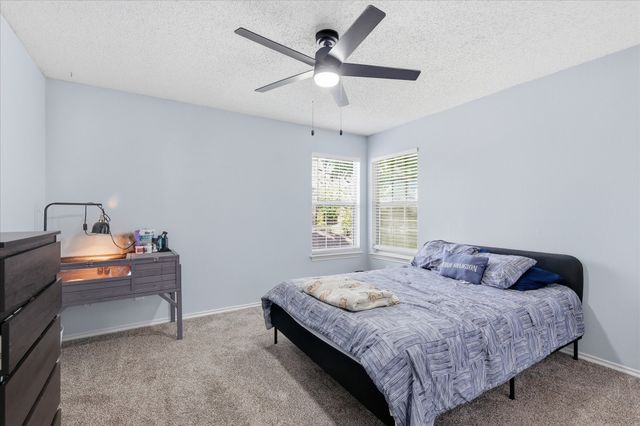 2211 Cromwell Drive, Arlington, TX 76018