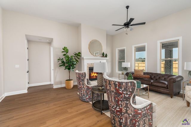 211 Farmland Circle, Perry, GA 31069