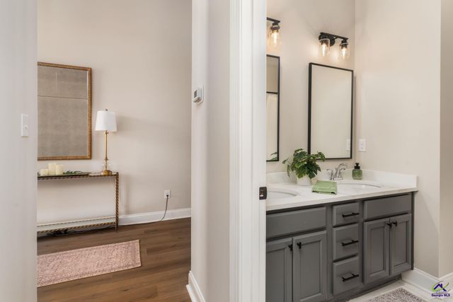 211 Farmland Circle, Perry, GA 31069