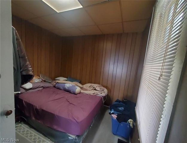 404 York Avenue NW, Warren, OH 44485