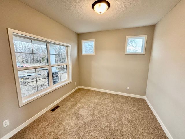 901 Kepler Avenue NE, Hanover, MN 55341