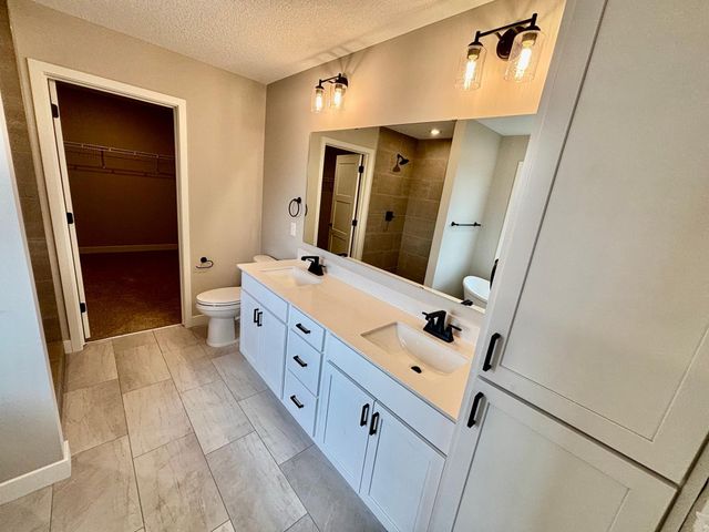 901 Kepler Avenue NE, Hanover, MN 55341