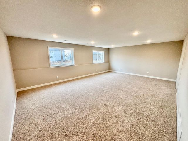 901 Kepler Avenue NE, Hanover, MN 55341