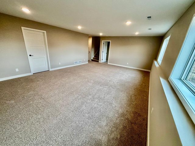 901 Kepler Avenue NE, Hanover, MN 55341