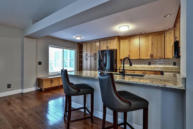 2549 Champions Way, Crestview Hills, KY 41017