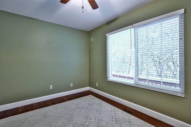 2549 Champions Way, Crestview Hills, KY 41017