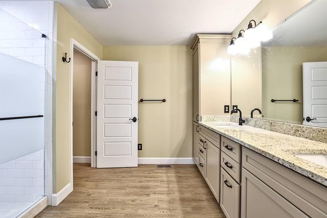 2549 Champions Way, Crestview Hills, KY 41017