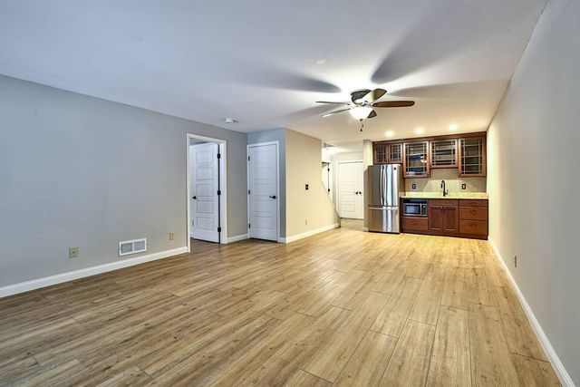 2549 Champions Way, Crestview Hills, KY 41017