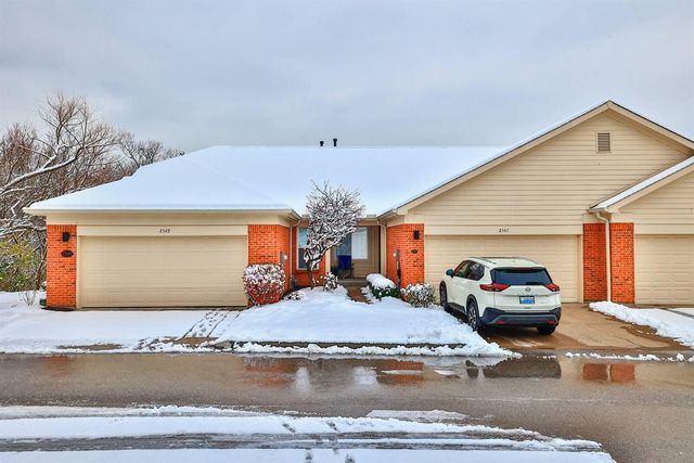 2549 Champions Way, Crestview Hills, KY 41017