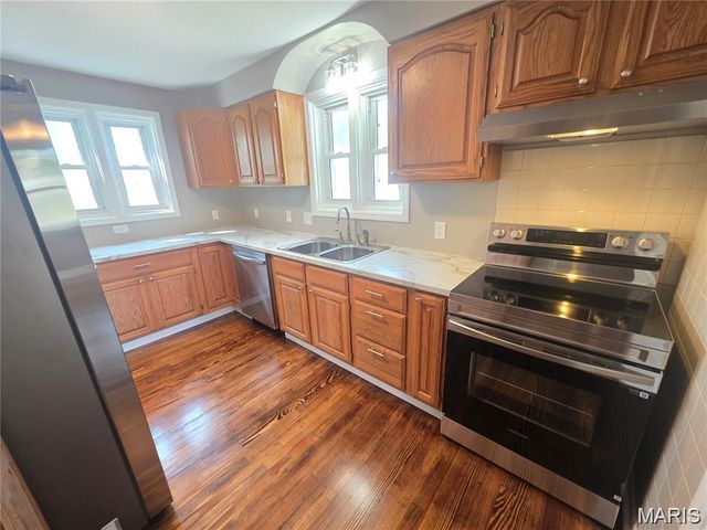 698 Center Drive, Ste Genevieve, MO 63670