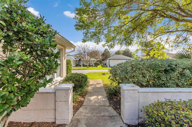 11218 SW 72ND AVENUE, Ocala, FL 34476