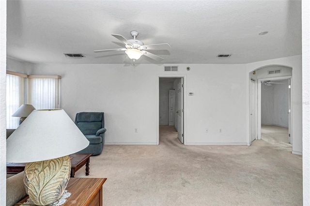 11218 SW 72ND AVENUE, Ocala, FL 34476