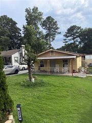 6272 Edward Street, Doraville, GA 30340