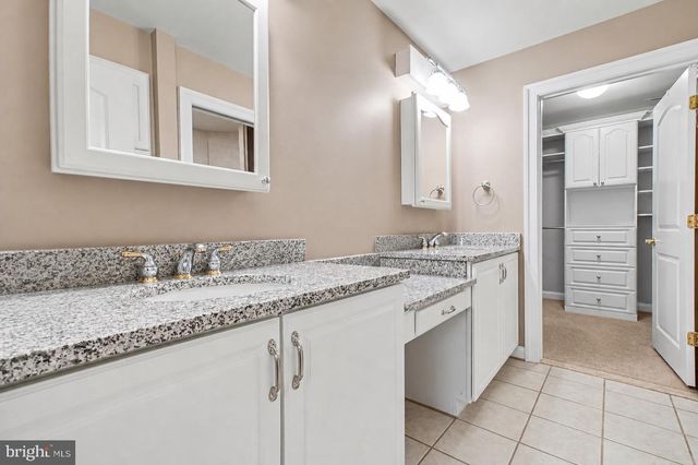 6223 AUTUMN LEAF DR, Fredericksburg, VA 22407