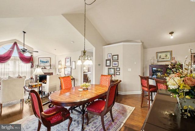 6223 AUTUMN LEAF DR, Fredericksburg, VA 22407