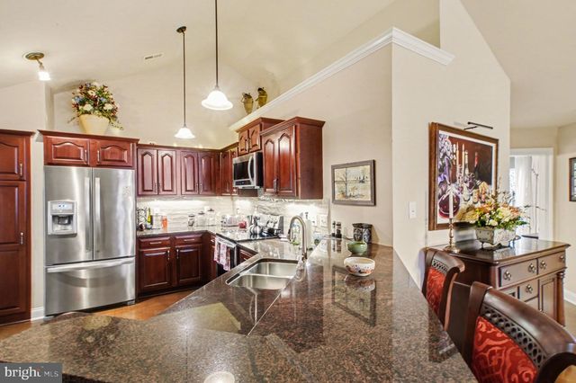 6223 AUTUMN LEAF DR, Fredericksburg, VA 22407
