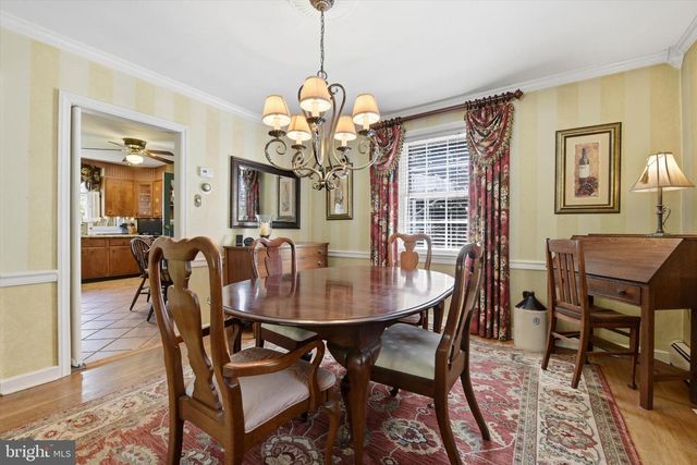 36 PAOLI PIKE, Paoli, PA 19301