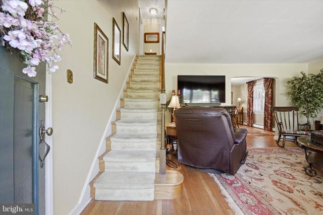 36 PAOLI PIKE, Paoli, PA 19301