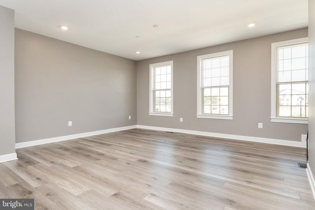 183 LYONS CREEK DR, Laurel, MD 20708