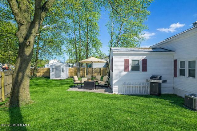 431 S Laurel Avenue, Hazlet, NJ 07734