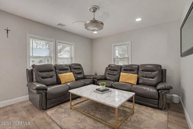 431 S Laurel Avenue, Hazlet, NJ 07734