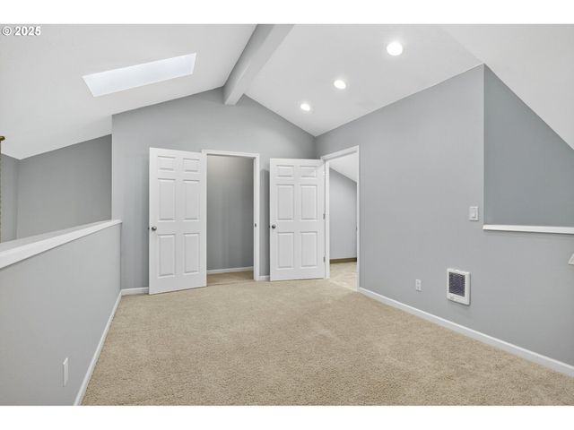 10186 Se TALBERT St, Clackamas, OR 97015