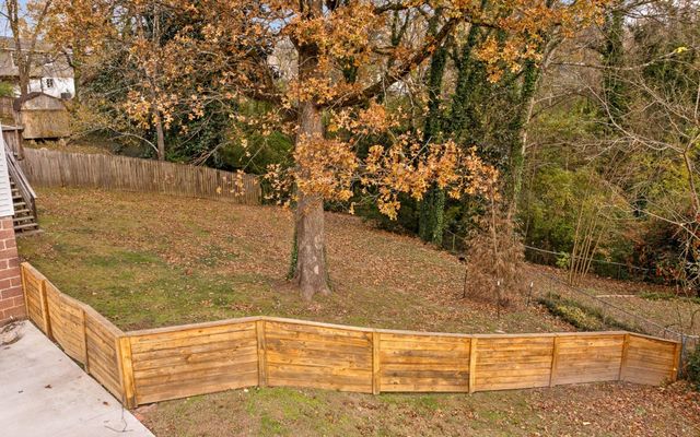 132 Lynda Drive, Chattanooga, TN 37405