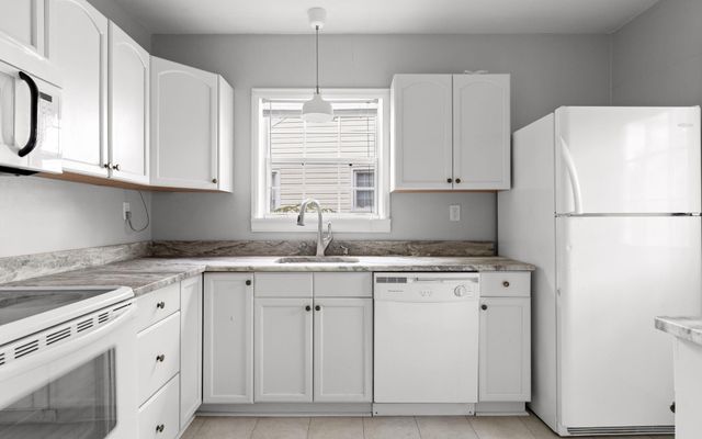 132 Lynda Drive, Chattanooga, TN 37405