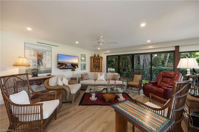 106 Wilderness DR 134, Naples, FL 34105