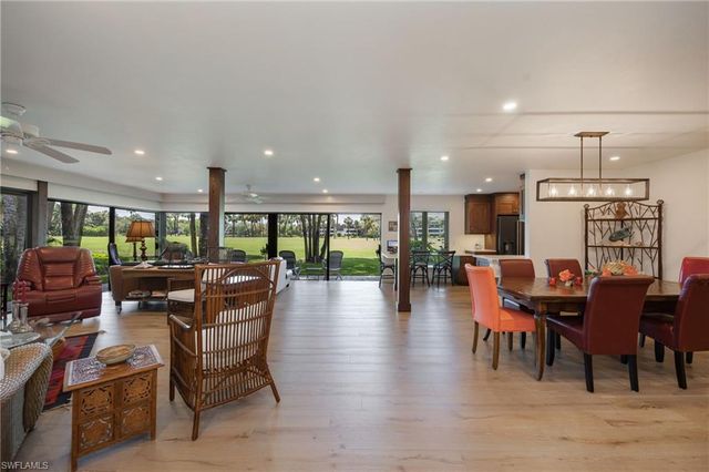 106 Wilderness DR 134, Naples, FL 34105