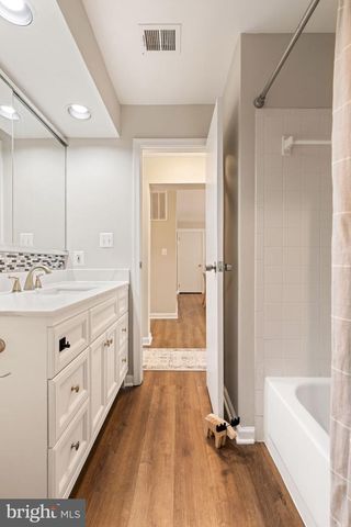 16312 TACONIC CIR, Dumfries, VA 22025