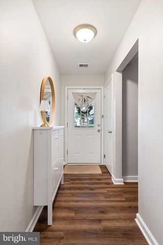 16312 TACONIC CIR, Dumfries, VA 22025
