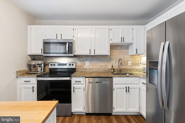 16312 TACONIC CIR, Dumfries, VA 22025