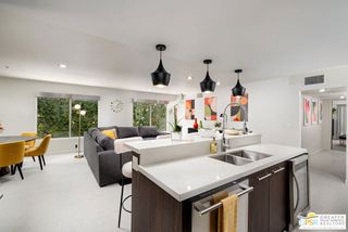 588 E San Lorenzo Road 206, Palm Springs, CA 92264