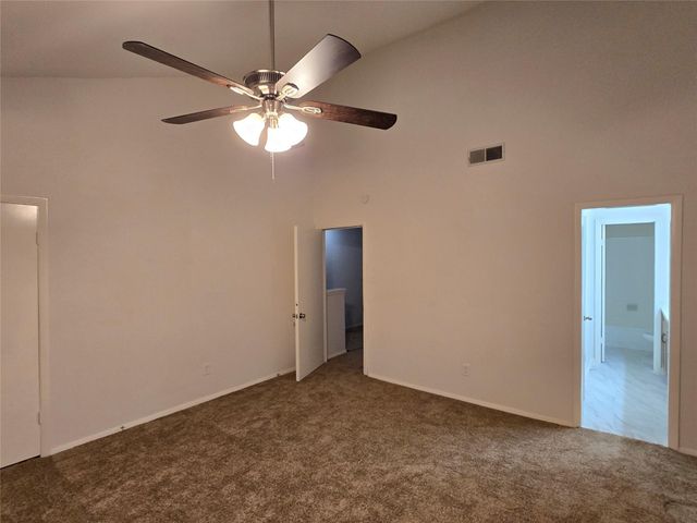 7855 Green Lawn Drive 7855, Houston, TX 77088