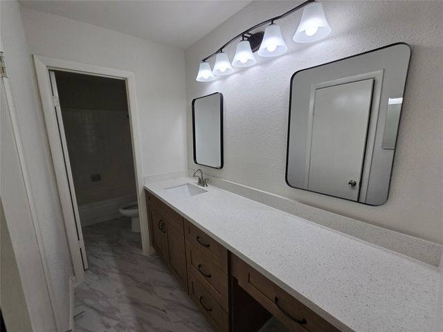 7855 Green Lawn Drive 7855, Houston, TX 77088