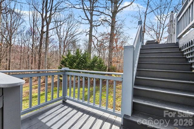 1163 Hidden Creek Circle, Hickory, NC 28602