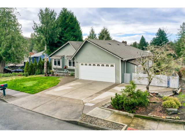 2401 Sw ELEVEN MILE Dr, Gresham, OR 97080