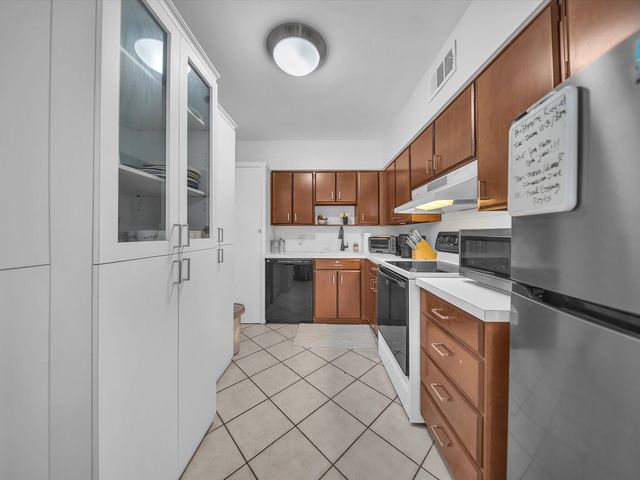 1150 Madruga Avenue C302, Miami, FL 33146