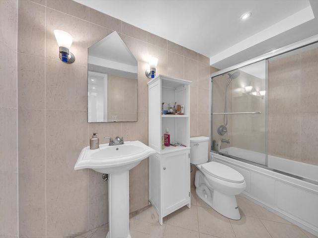 1150 Madruga Avenue C302, Miami, FL 33146
