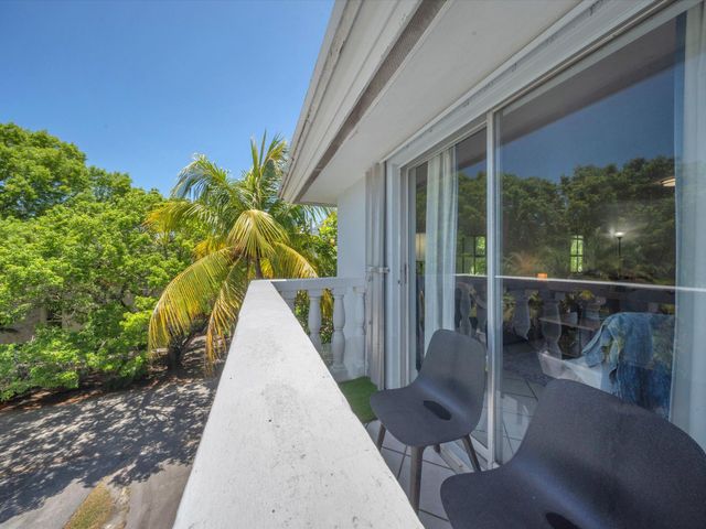 1150 Madruga Avenue C302, Miami, FL 33146