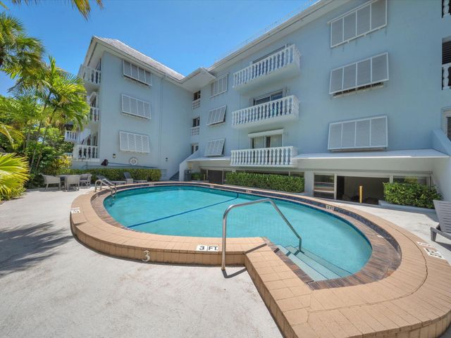 1150 Madruga Avenue C302, Miami, FL 33146
