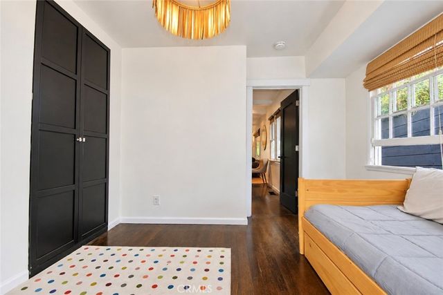 6160 York Boulevard, Los Angeles, CA 90042